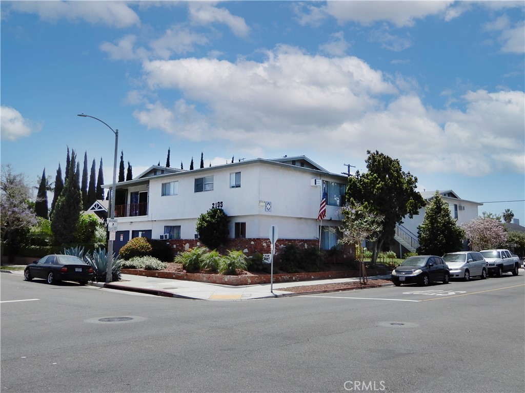 2195 Pasadena Ave., Long Beach, CA 90806