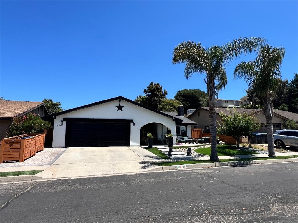 404 S 1St Street, Lompoc, CA 93436