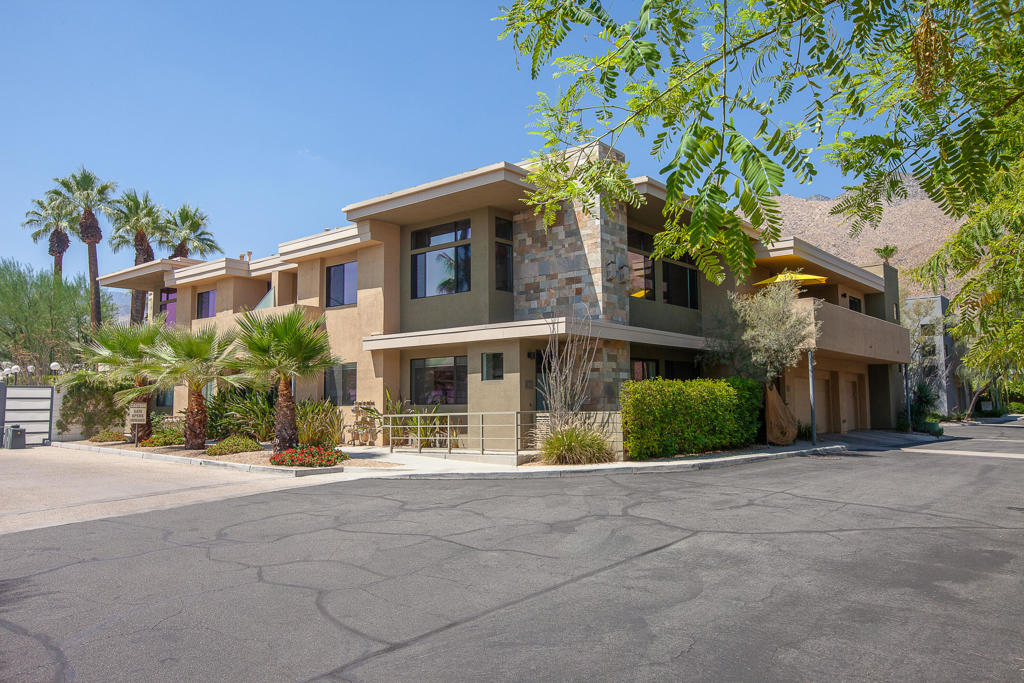 810 E Palm Canyon Drive, #101, Palm Springs, CA 92264