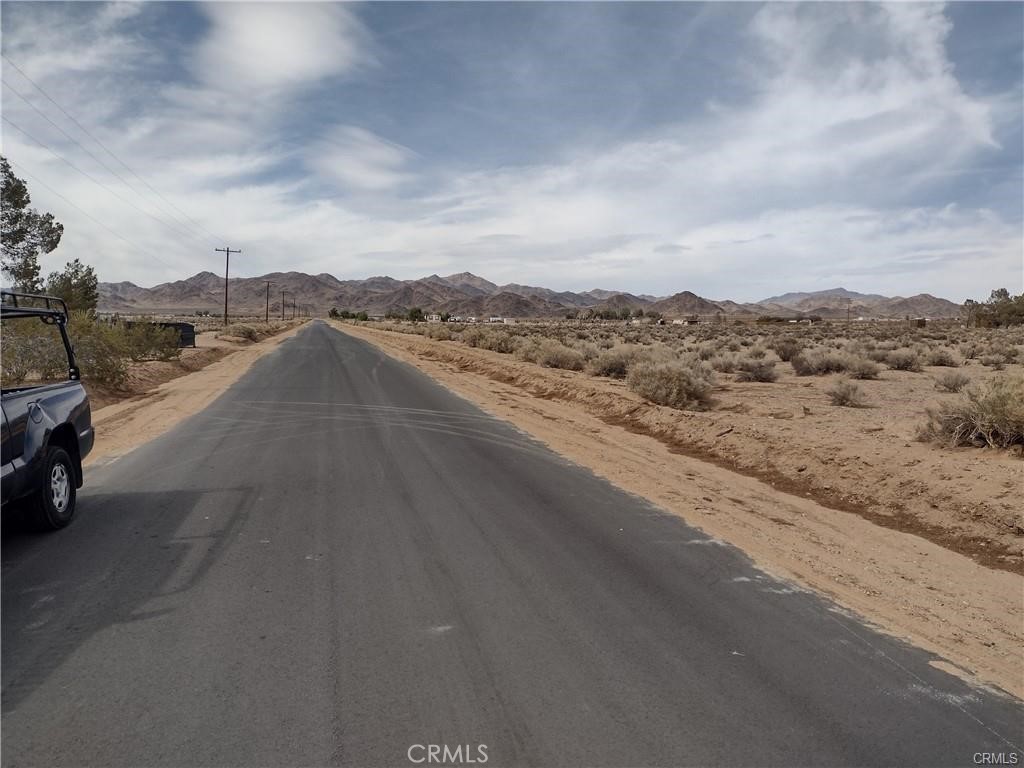 16623 Meridian Road, Lucerne Valley, CA 92356