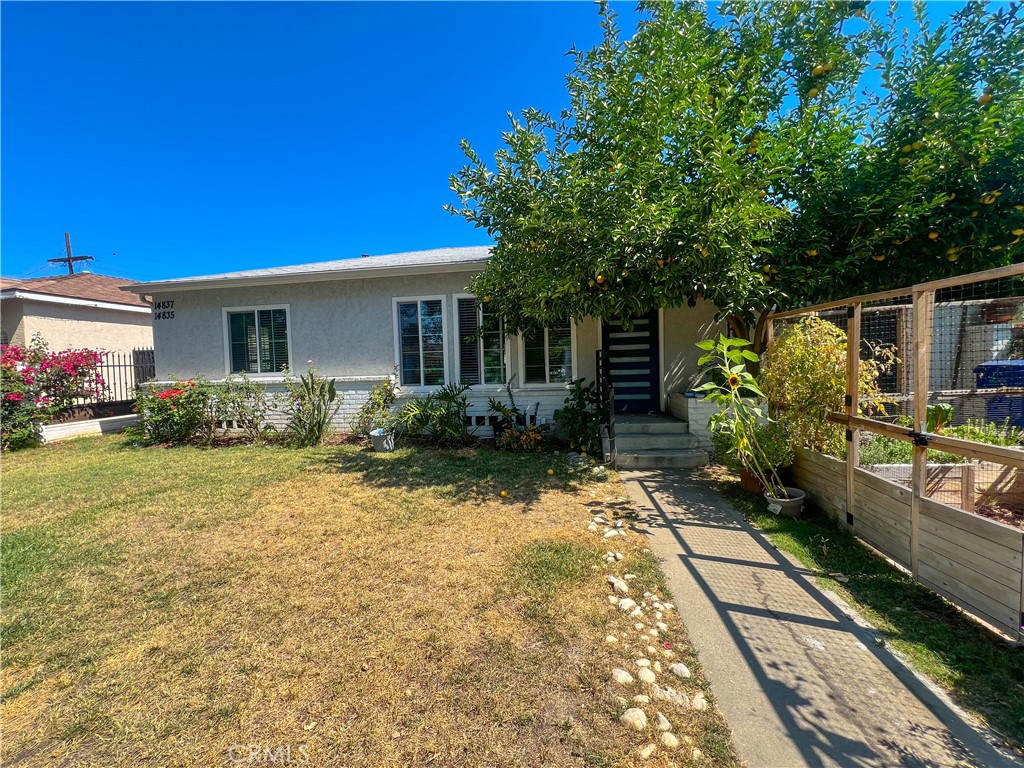 14837 Cohasset Street, Van Nuys, CA 91405