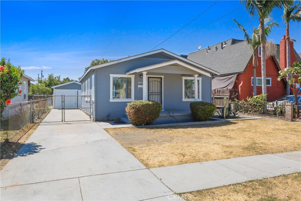 6827 San Luis Avenue, Bell, CA 90201