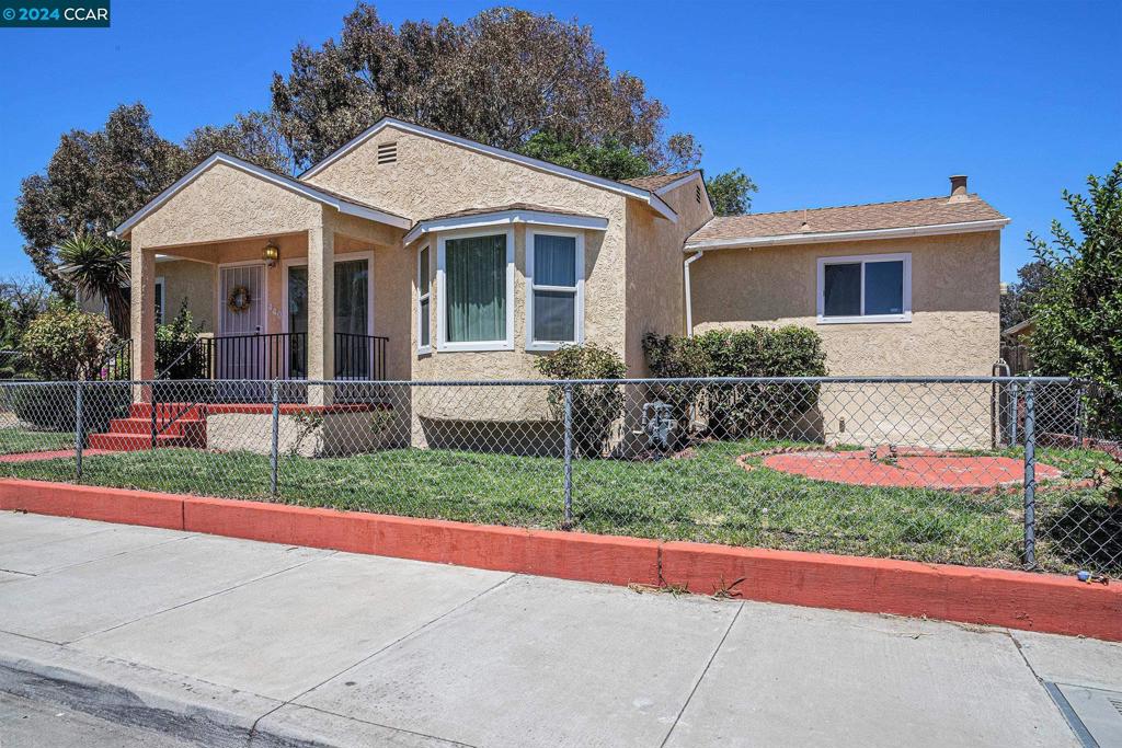 440 W 8Th St, Pittsburg, CA 94565