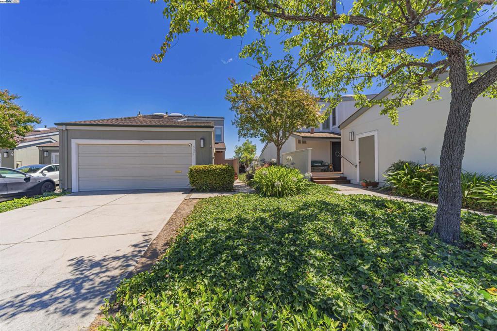 3351 Kimberly Way, San Mateo, CA 94403