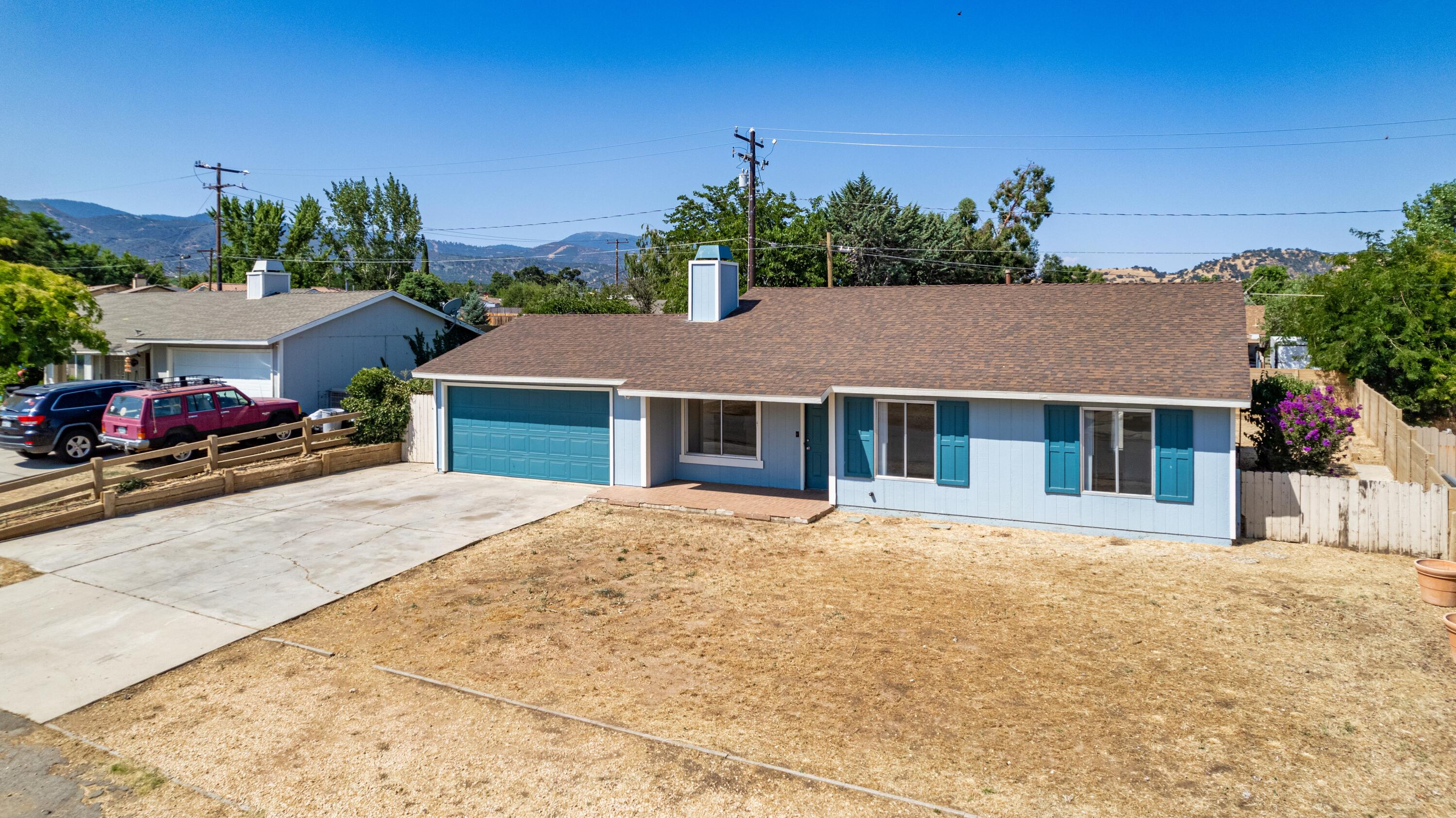 21211 Santa Barbara Drive, Tehachapi, CA 93561