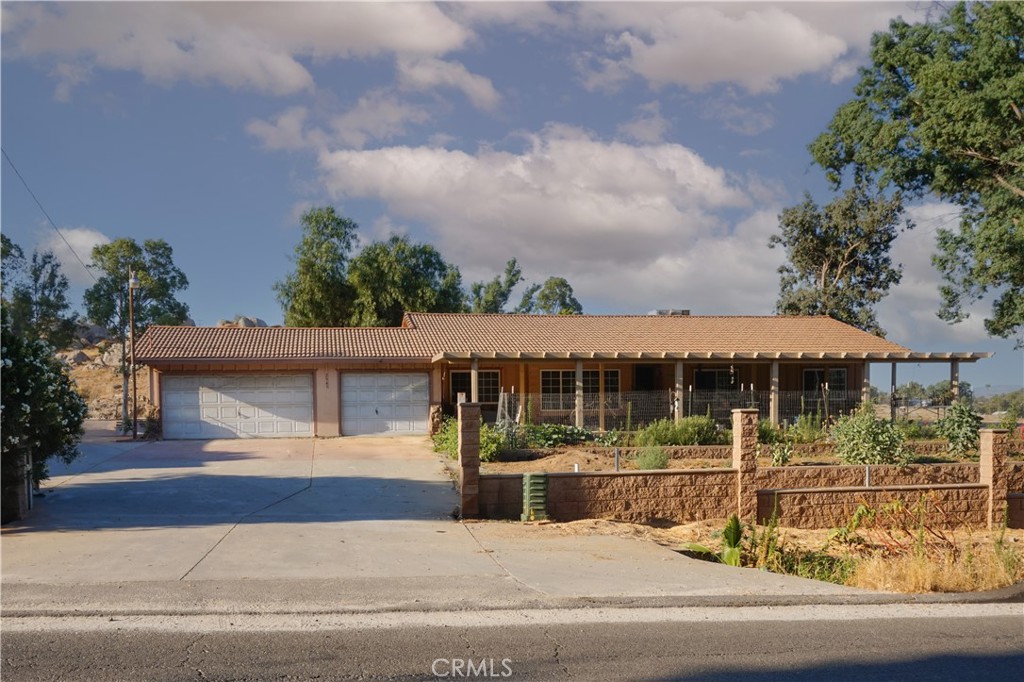 29455 Central Avenue, Nuevo, CA 92567