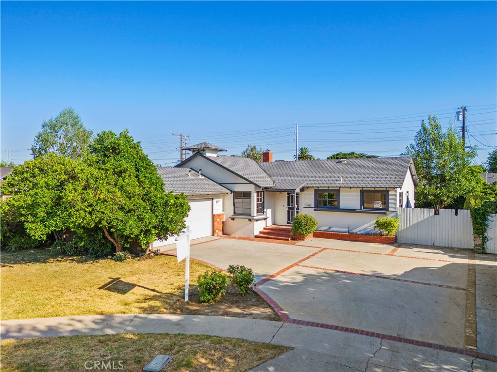 20448 Londelius Street, Winnetka, CA 91306