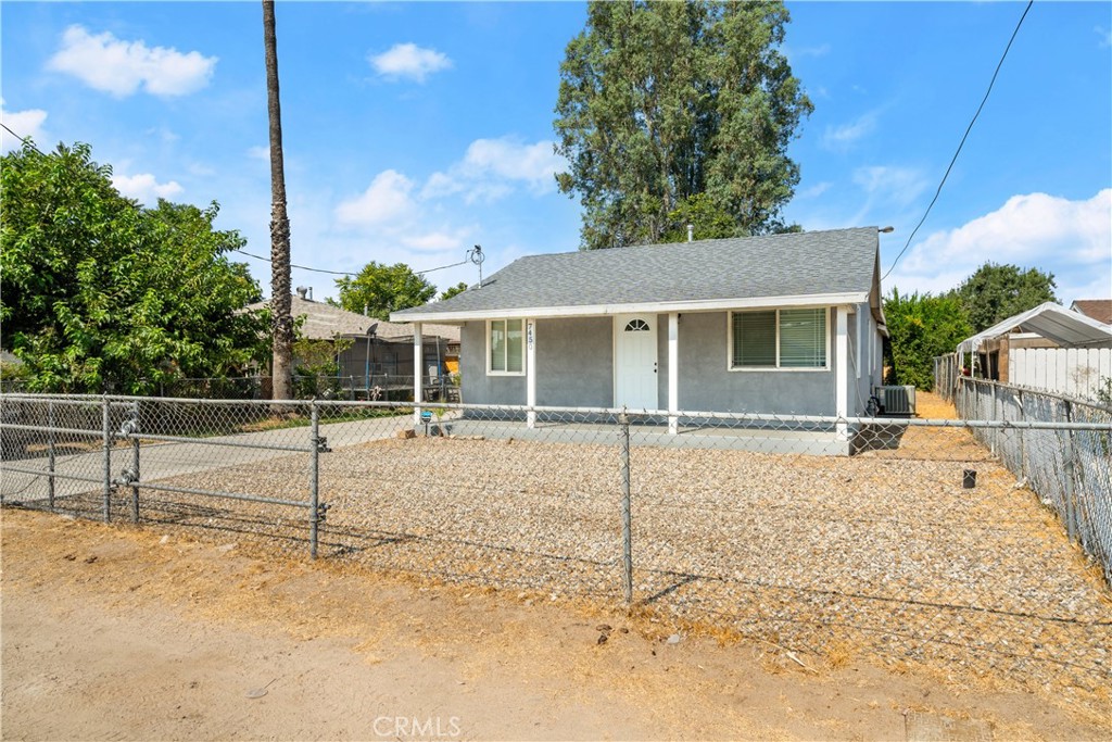 7450 Newcomb Street, San Bernardino, CA 92410