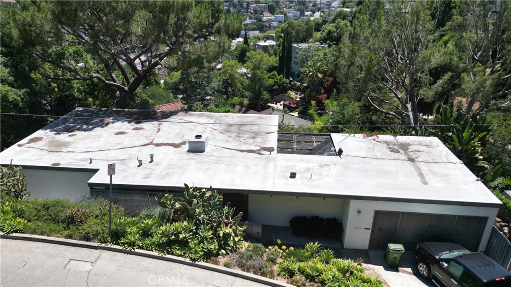 2020 Mayview Drive, Los Angeles, CA 90027