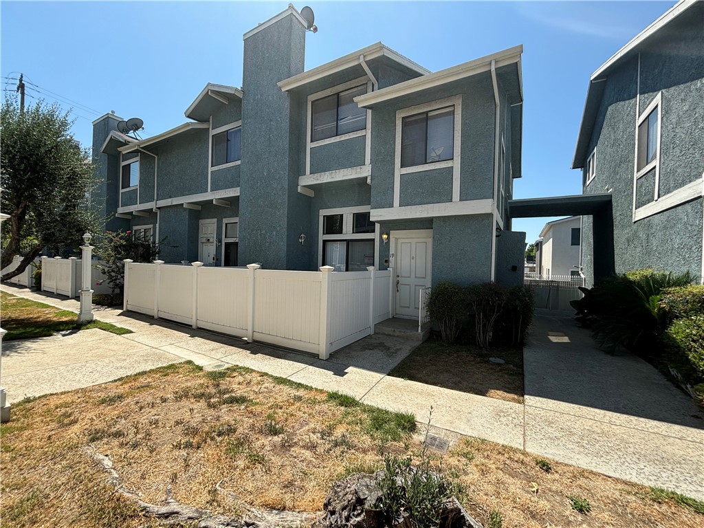 15106 Nordhoff Street, #19, North Hills, CA 91343