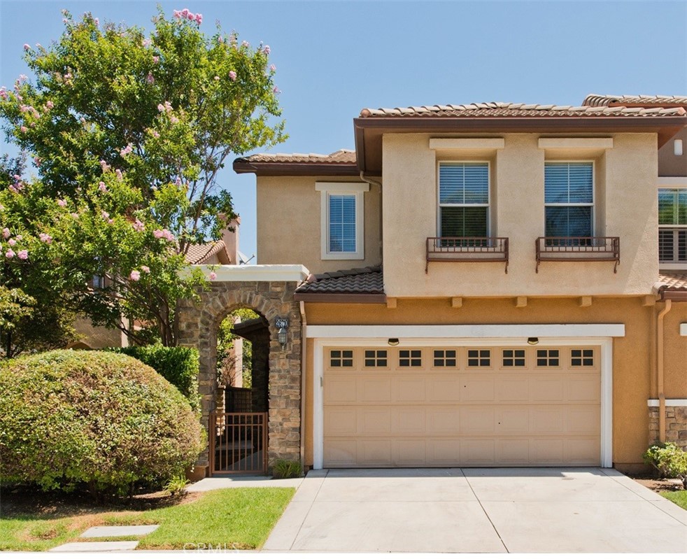 26710 Via Colina, Valencia, CA 91381