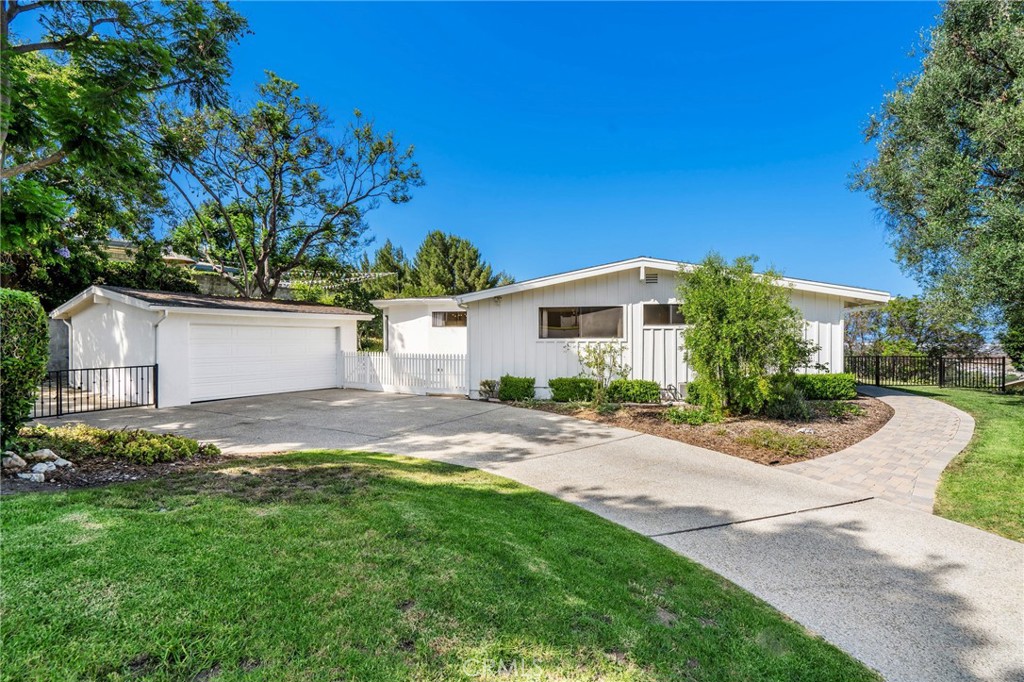 27808 Conestoga Drive, Rolling Hills Estates, CA 90274