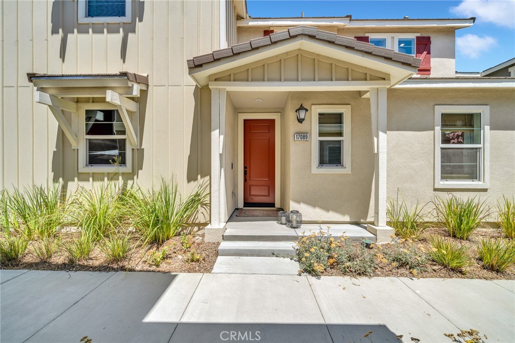 17089 Zion Drive, Canyon Country, CA 91387