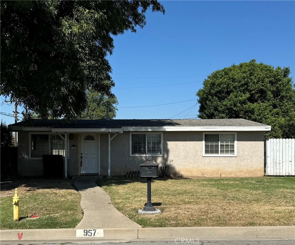 957 Delay Ave., Glendora, CA 91740