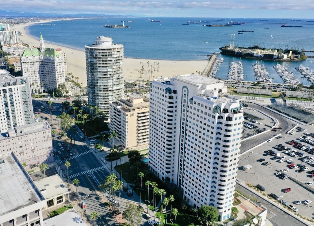 525 E Seaside Way, #304, Long Beach, CA 90802