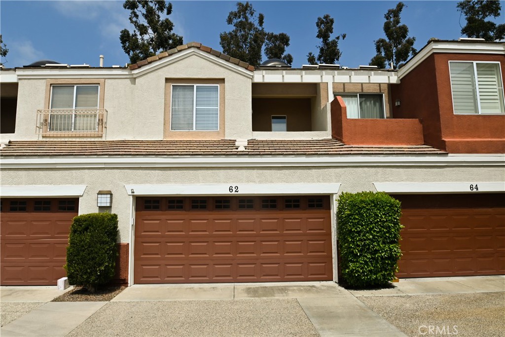 62 Santa Barbara Court, Lake Forest, CA 92610