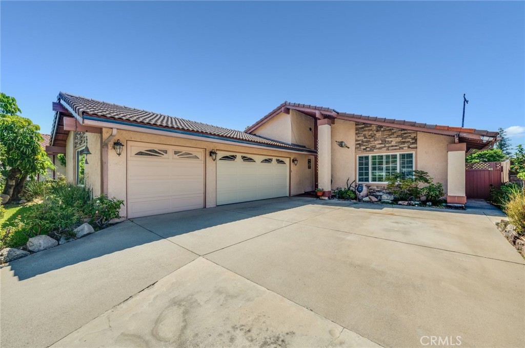 3342 Tannencrest Drive, Duarte, CA 91010