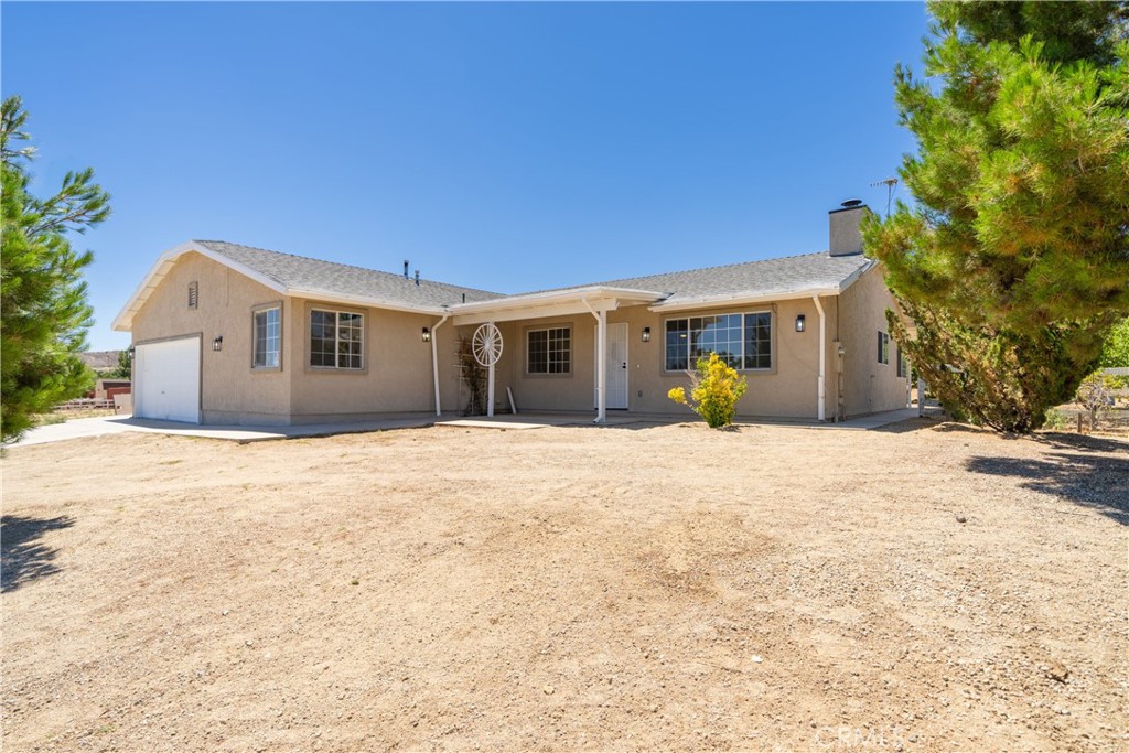 12810 E Avenue X, Pearblossom, CA 93553