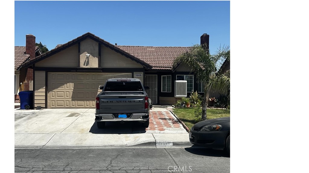 11311 Oakwood Drive, Fontana, CA 92337