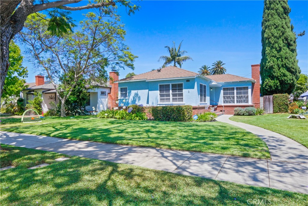 3612 California Avenue, Long Beach, CA 90807