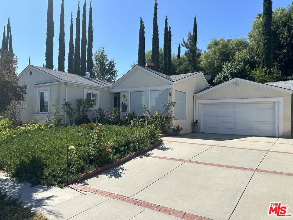 18154 Rancho Street, Tarzana, CA 91356