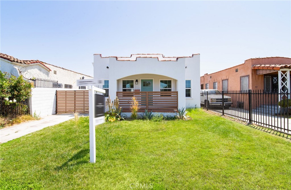 1426 W 90Th Place, Los Angeles, CA 90047