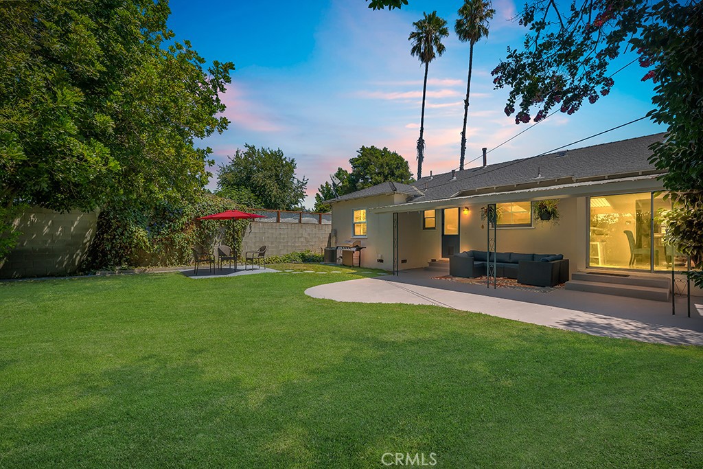 6705 Murietta Avenue, Valley Glen, CA 91405