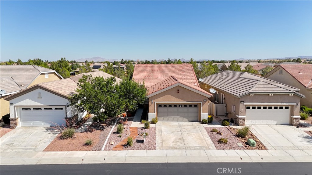 19466 Crystal Springs Lane, Apple Valley, CA 92308