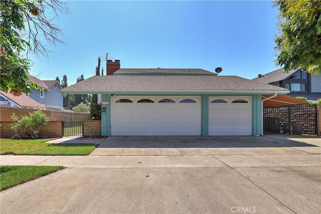 2552 East Elsiena Way, Anaheim, CA 92806