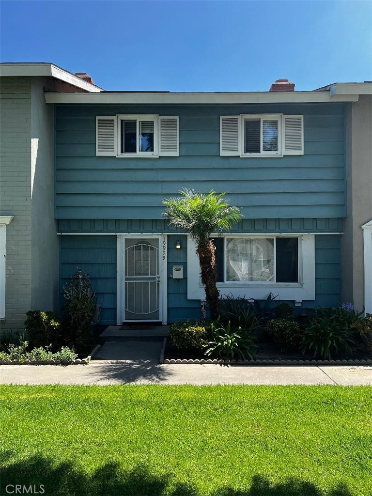 19939 Coventry Lane, Huntington Beach, CA 92646