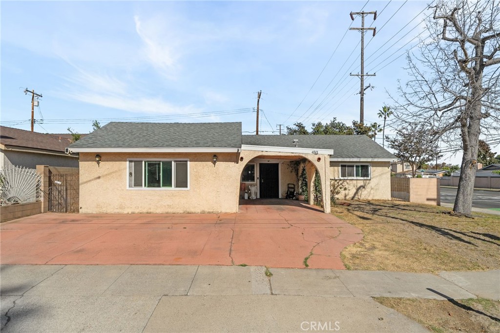 4501 W 5Th St, Santa Ana, CA 92703