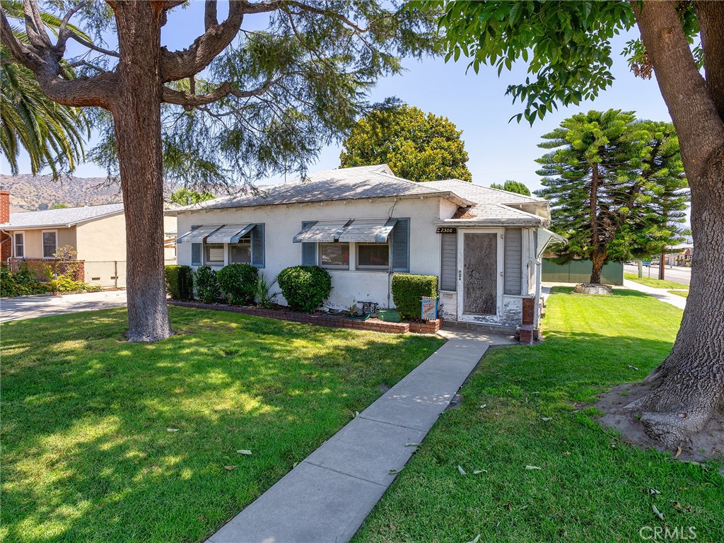 2300 N Keystone Street, Burbank, CA 91504