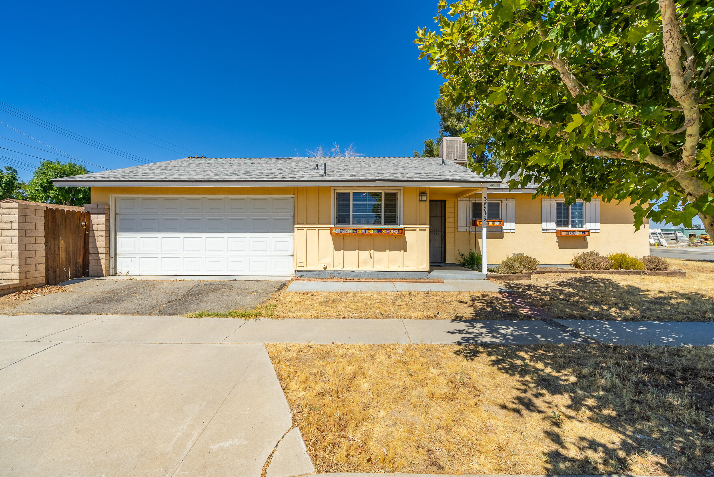 38749 E 22Nd Street, Palmdale, CA 93550