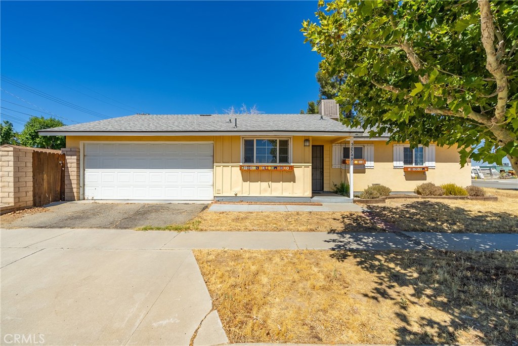 38749 22Nd Street, Palmdale, CA 93550