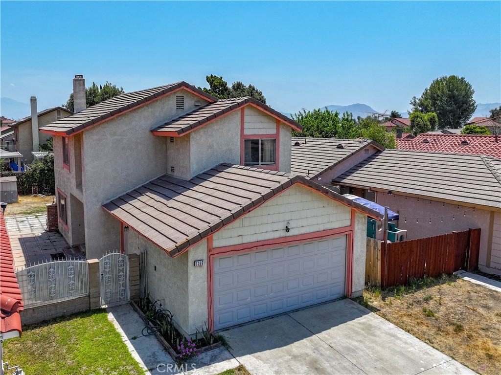 1360 Lulitree Road, Colton, CA 92324