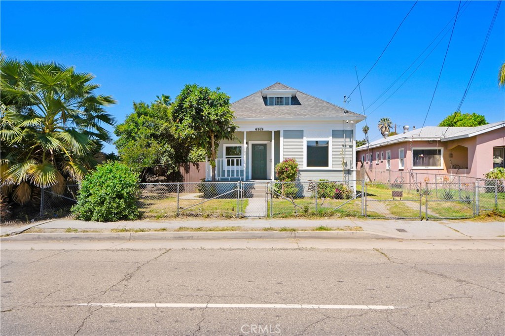 232 S Mount Vernon Avenue, San Bernardino, CA 92410