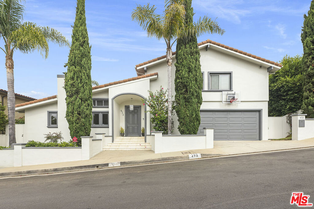 473 N Robinwood Drive, Los Angeles, CA 90049