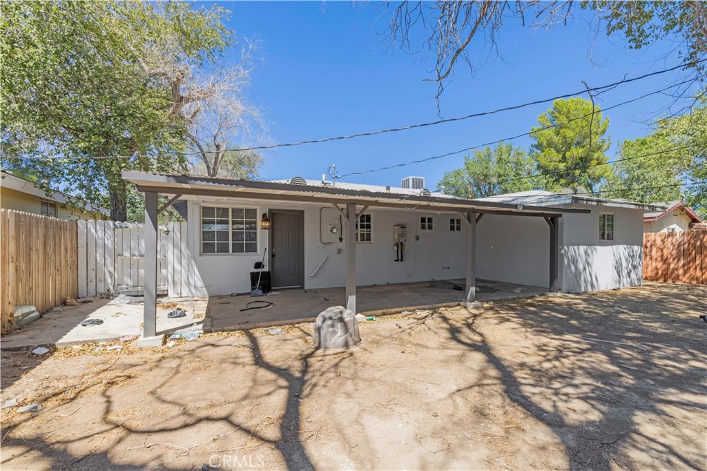 45320 Kingtree Avenue, Lancaster, CA 93534