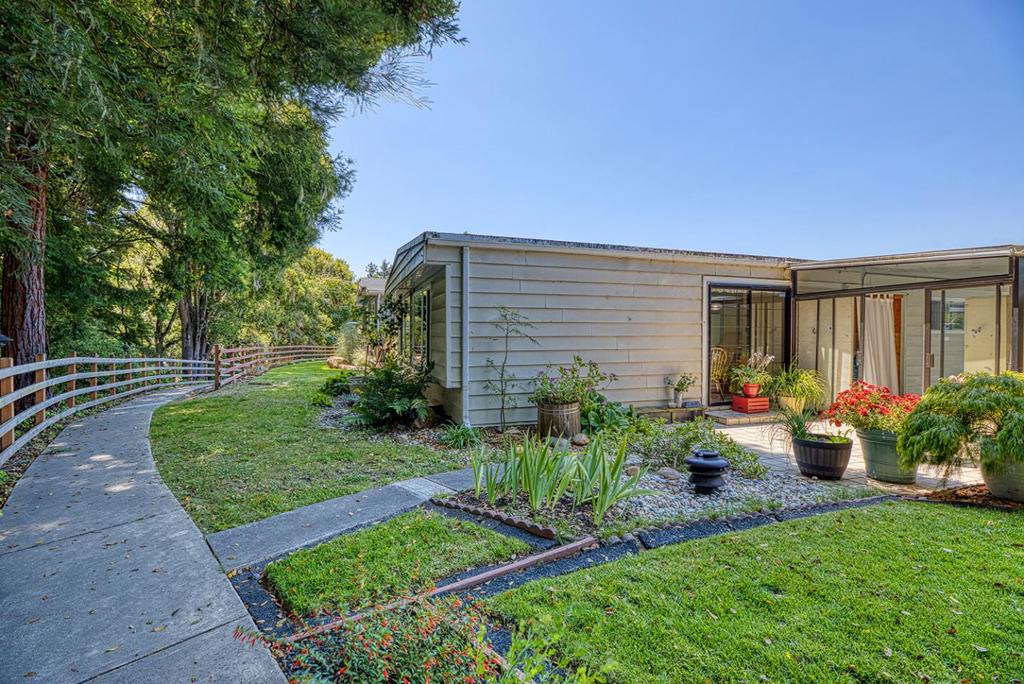 7 Oak Shadow Lane, Aptos, CA 95003