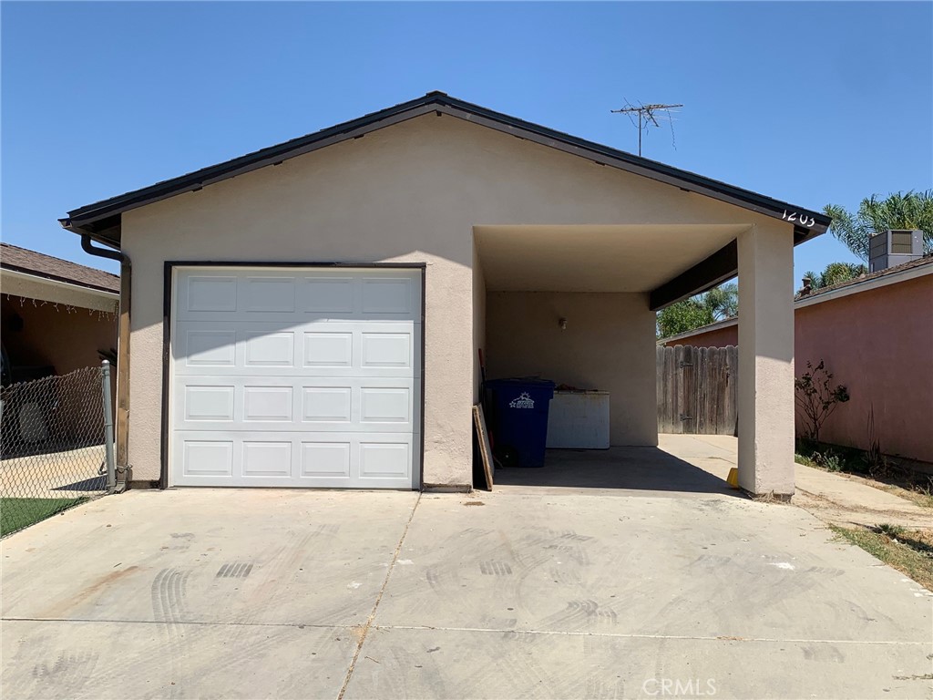 1203 Alila Avenue, Delano, CA 93215