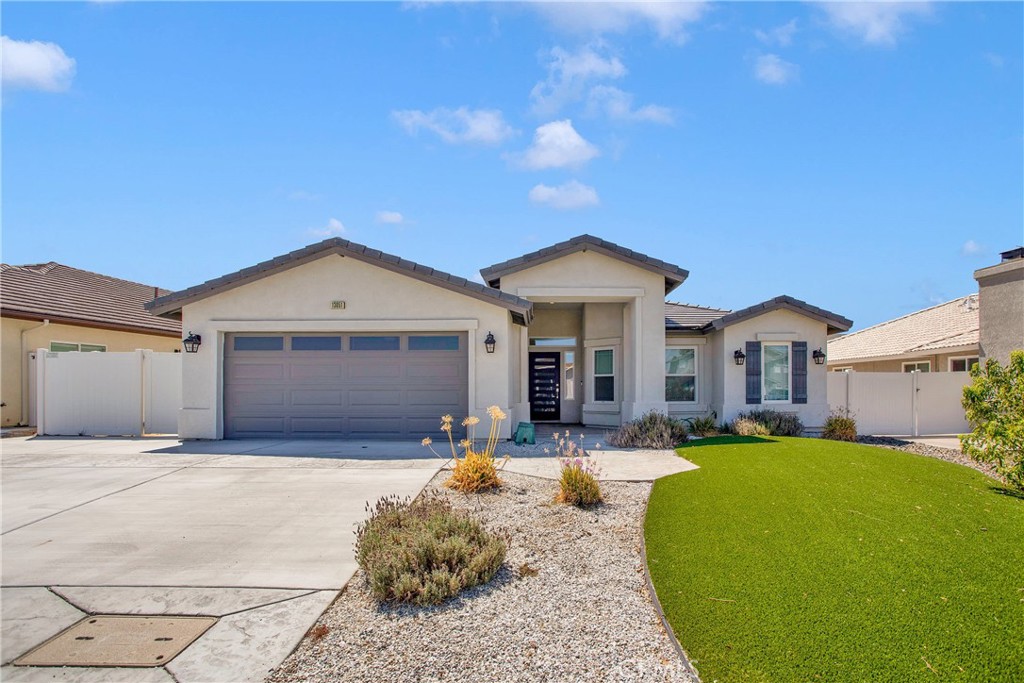 13051 Bermuda Dunes Drive, Victorville, CA 92395