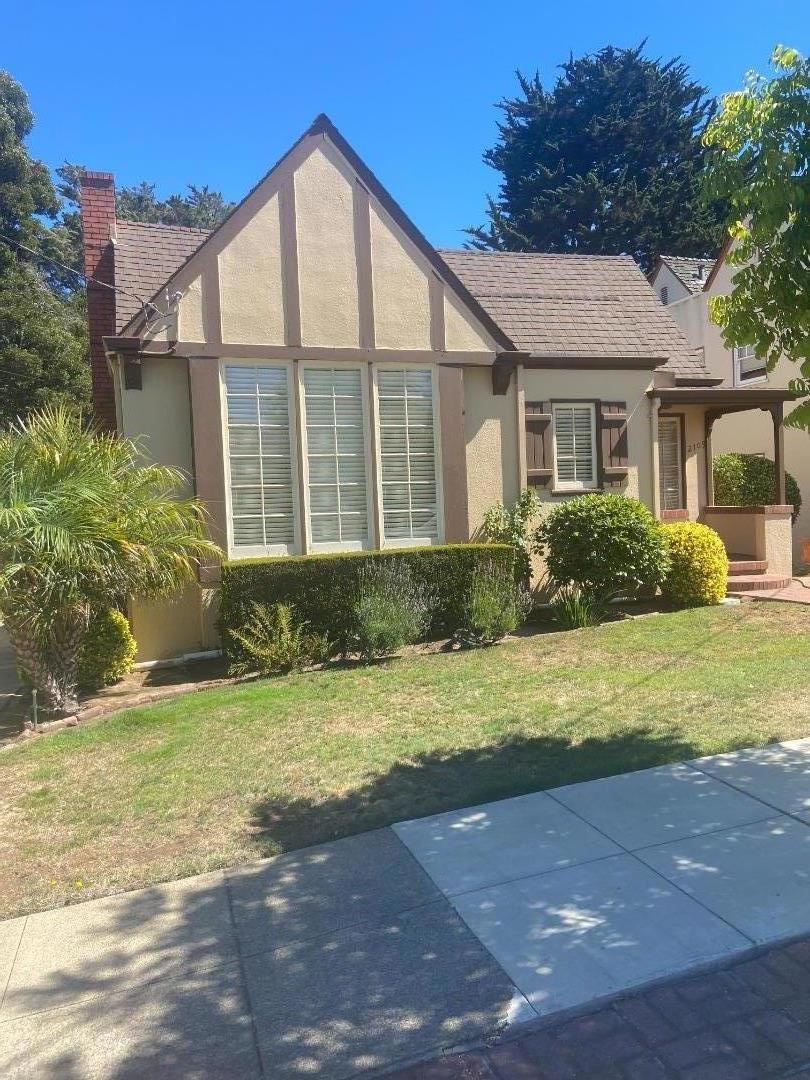 2109 Carmelita, Burlingame, CA 94010