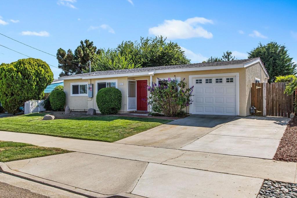 1411 San Simeon St, Oceanside, CA 92058