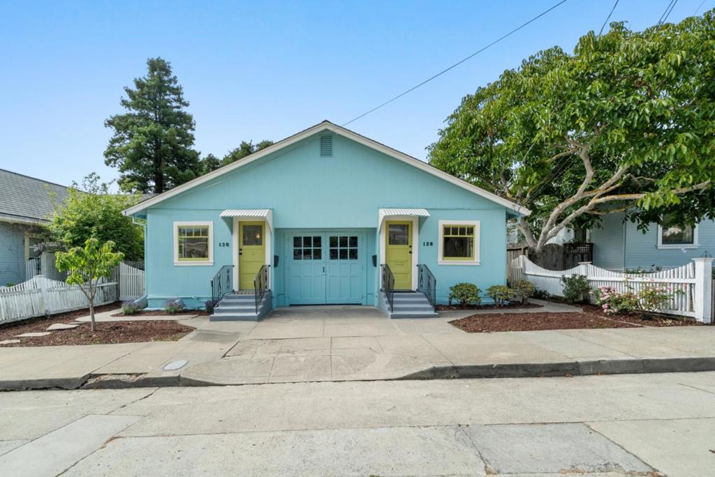 James Street, Santa Cruz, CA 95062