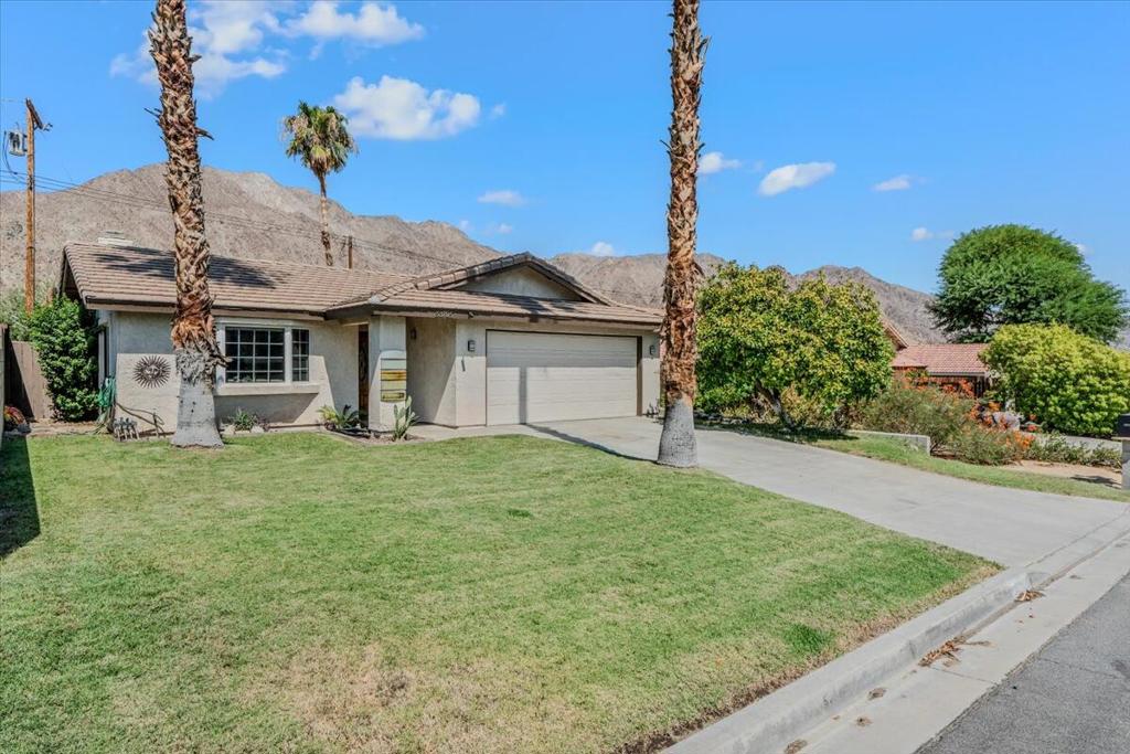 53705 Avenida Diaz, La Quinta, CA 92253