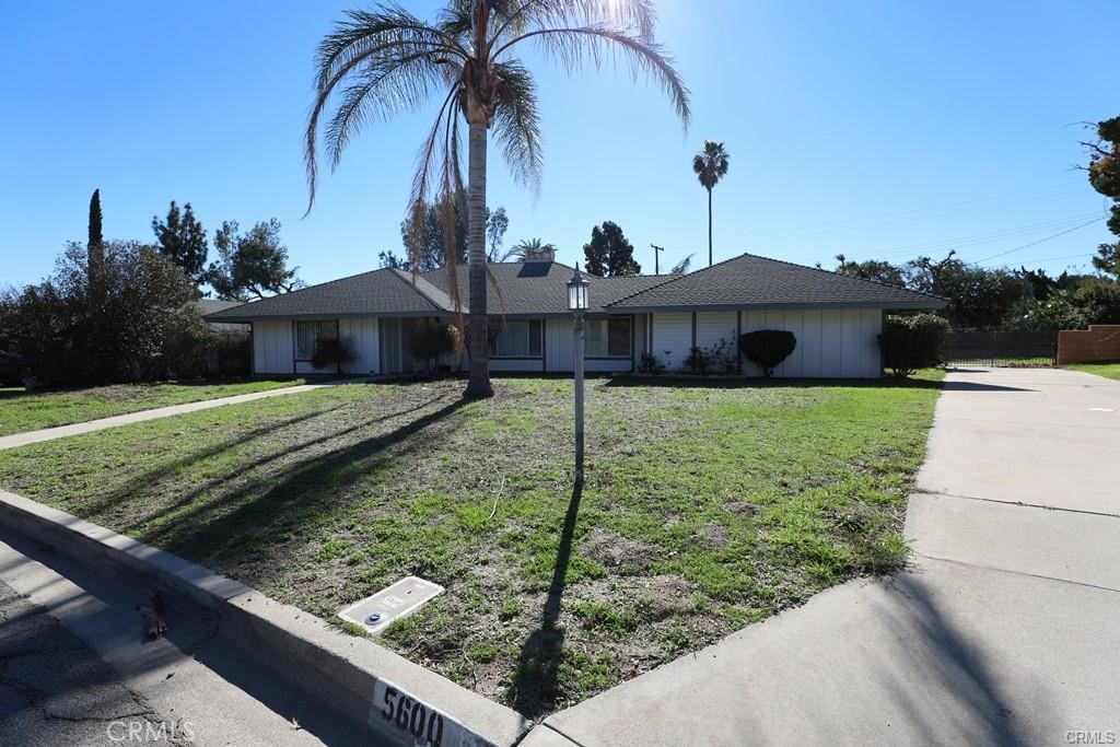 5600 Sycamore Avenue, Rialto, CA 92377