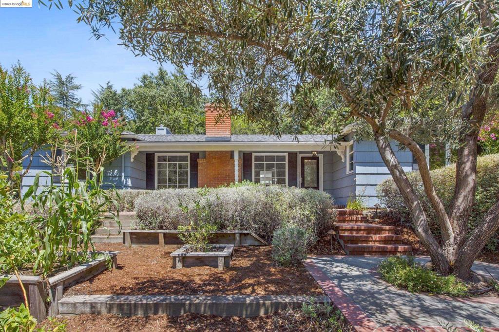 15 Glorietta Ct, Orinda, CA 94563