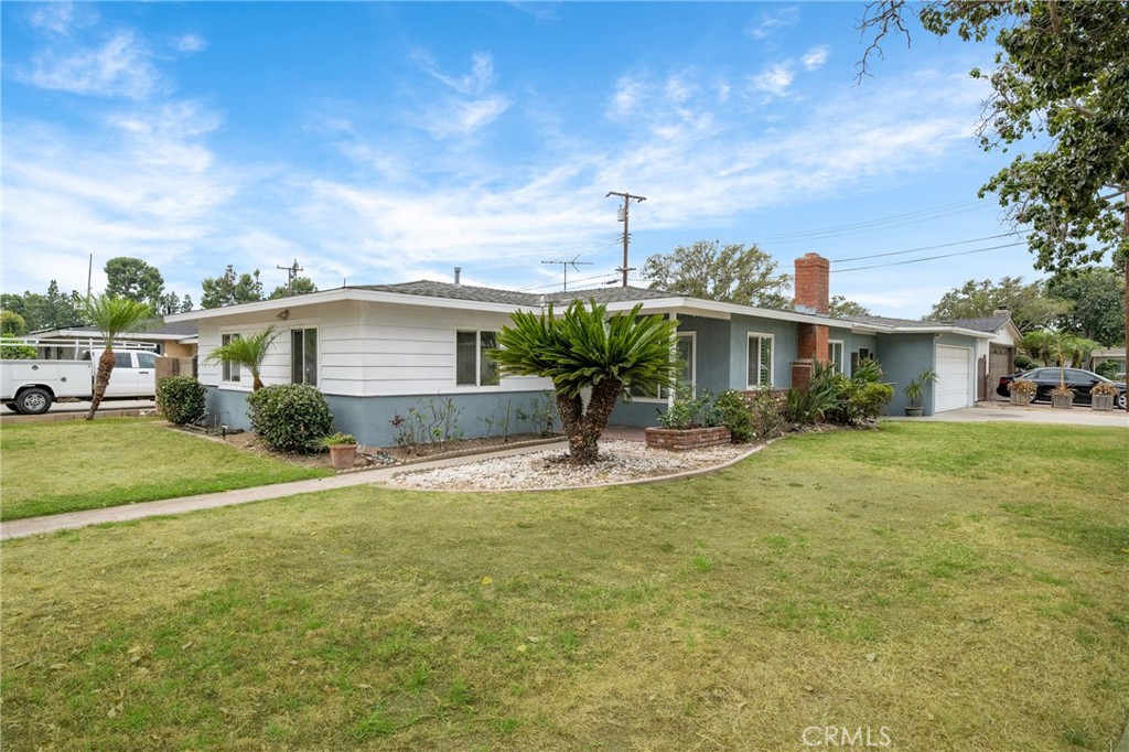 936 Dianne Street, Santa Ana, CA 92701