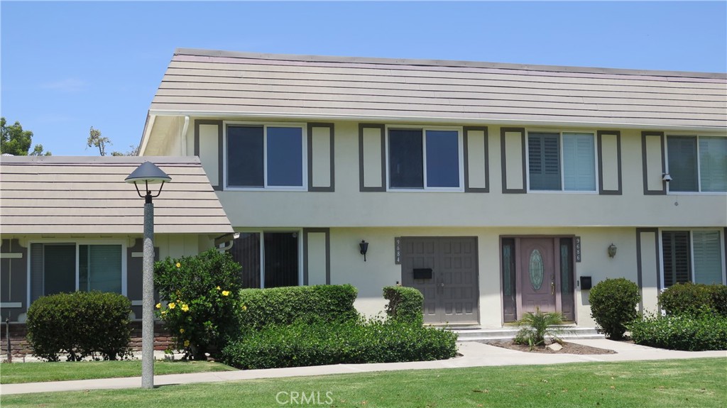 9684 Paseo De Oro, Cypress, CA 90630