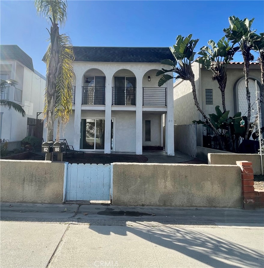 80 16Th Street, Hermosa Beach, CA 90254